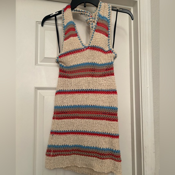 Forever 21 Crochet dress Blue Cream Details.  Stock photo slightly different - Picture 2 of 5